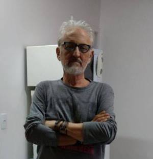 Alexandre Ribondi: "Acreditar que, no extenso espectro da vida política nacional, ninguém é digno de respeito e honra não é maturidade cidadã. É cinismo. É derrotismo. É o alimento fermentado do golpismo doentio".