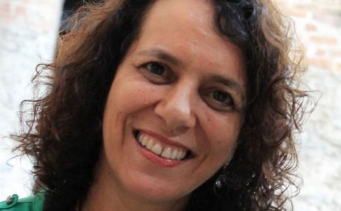 Suzana Vargas: “Fazer cultura no país é difícil nesse momento, é verdade. Mas ao longo desses 25 anos de trabalho a Estação das Letras trabalhou sem apoio de ninguém... a não ser de grandes escritores, professores universitários e da imprensa em geral.”