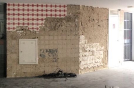 Azulejos de Eduardo Negri foram retirados de um bloco na 314 Sul apesar dos apelos do Iphan. Ele fez parte da equipe de Oscar Niemeyer e é autor de cerca de 100 edifícios no Plano Piloto