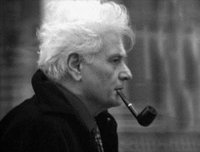 Jaques Derrida (1930-2004): “Só o impossível acontece”. Para que possa ser o espaço derradeiro de uma resistência crítica, a universidade não pode fechar-se em si mesma, numa racionalidade pura, imagem que talvez marque a história dessa grande instituição.