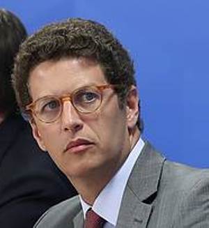 WWF: “Choca constatar a intenção do ministro Salles de aproveitar a maior tragédia econômica e sanitária, que já resultou em dezenas de milhares de mortes, para 'passar a boiada' da ilegalidade no meio ambiente”.