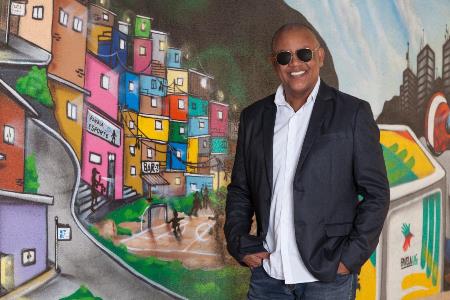 Celso Athayde comanda uma holding de mais de 20 empresas, todas com ações em favelas e periferias de todo o Brasil