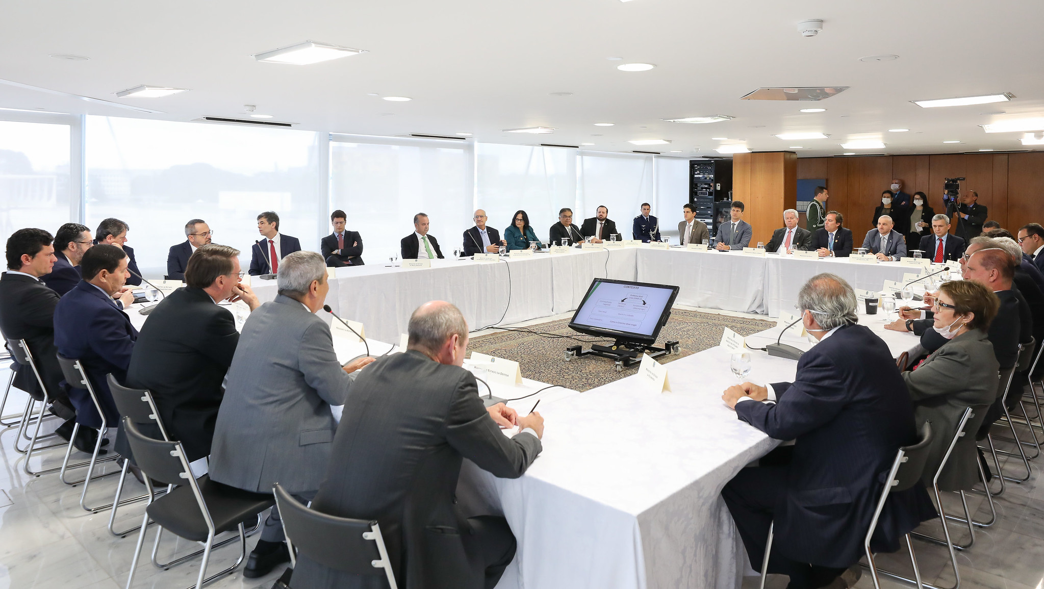 Luiz Martins: "Pela amostra do conteúdo da tal reunião ministerial, é de ter medo, pois é algo bestial, um bestialógico". (Foto: Marcos Correa/PR).